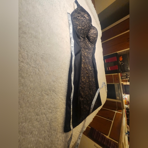 EUC Inspirations by Maidenform Shapewear size 38C - Picture 5 of 7